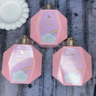 لوسیون بدن ساکورا و نیاسین آمید BAURSDE