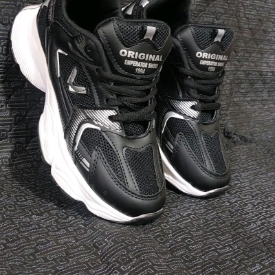 کفش لوییز ویتون