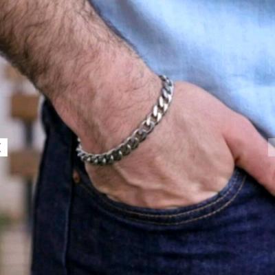 دستبند استیل کارتیر ضخیم مردانه