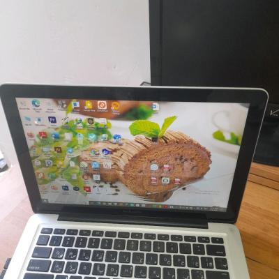 مک بوک پرو 2012