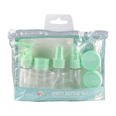 ست مسافرتی 8 تکه لوازم آرایشی و بهداشتی رنگ سبز