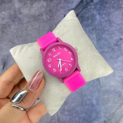 ساعت زنانه و دخترانه BOLUN