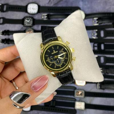 ساعت زنانه و دخترانه رومانسون بند چرم