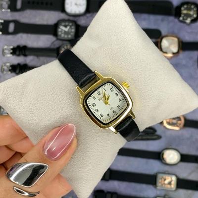 ساعت زنانه و دخترانه BOLUN