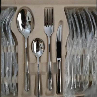 سرویس قاشق و چنگال 18نفره 82پارچه یونیک اصلی تضمینی نقره ای-155175