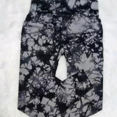 لگ ورزشی باشگاهی‌ جنس وارداتی درجه یک گن دار پشت این لیفت باسن