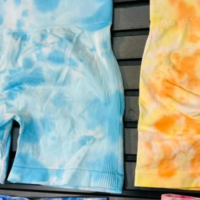 شورتک آبرنگی جنس وارداتی درجه یک باکیفیت‌و زیبا گن دار پشت چین