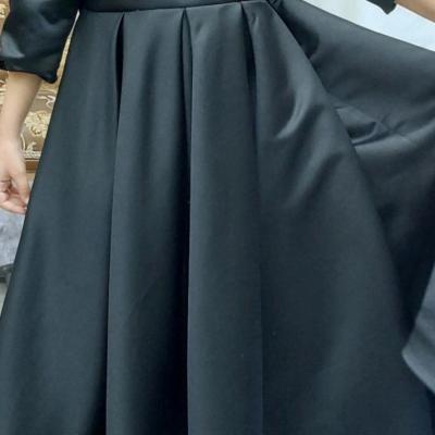 پیراهن دنباله دار