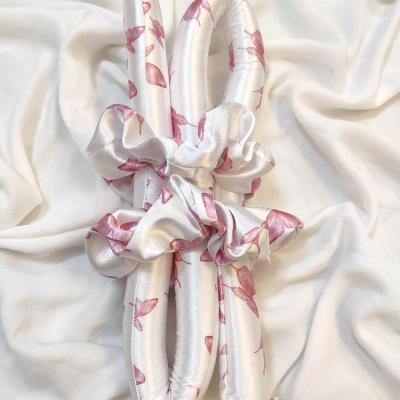 کرلی مو ربانی با دو عدد کش ساتنی اعلا