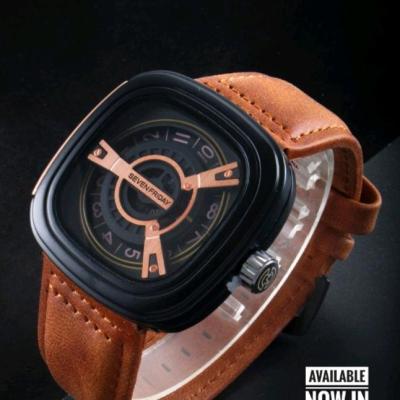 ساعت مردانه seven friday