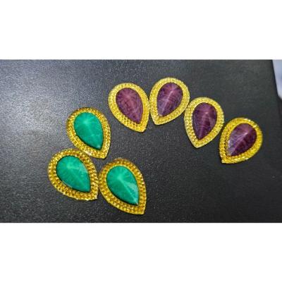 سنگ اشکی روی پیکسل 7 عددی