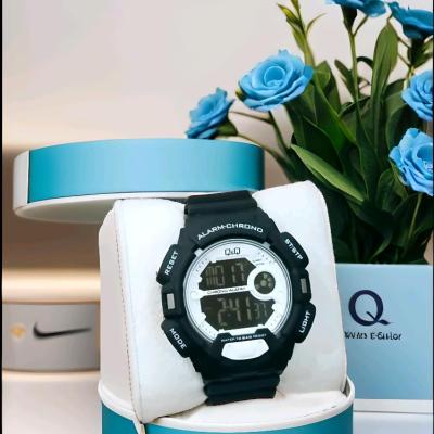 ساعت مچی مردانه دیجیتال مدل Q،Q-M132J009Y اورجینال