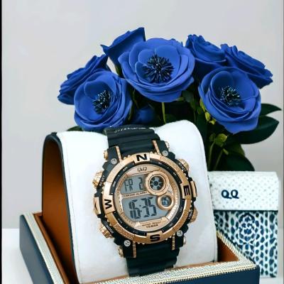 ساعت مچی مردانه صفحه مشکی آنالوگ Q،QM133J004Y اورجینال