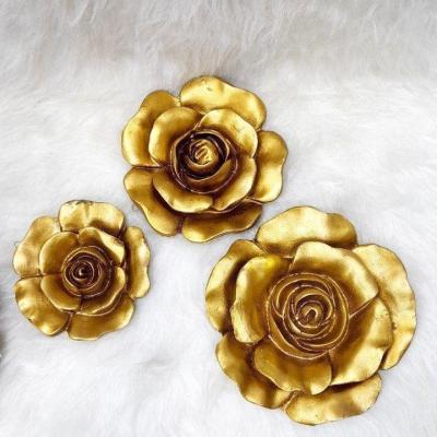 گل دیواری رز