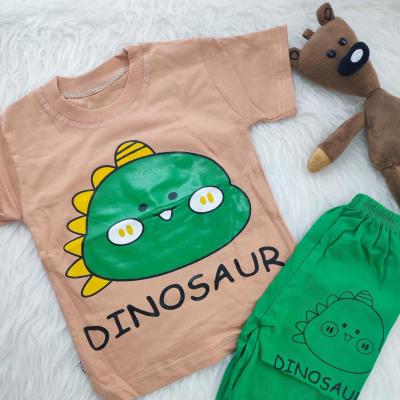 تیشرت و شلوارک طرح دایناسور
