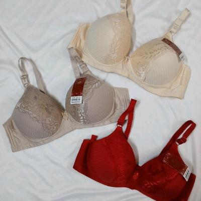 سوتین اسفنجی دانتل بدون جک و فنر سایز بزرگ سایز 105 تا 120