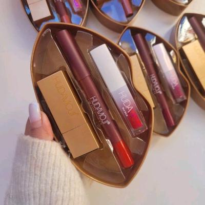 پک سه تایی رژ مایع و رژ جامد و خط لب ست