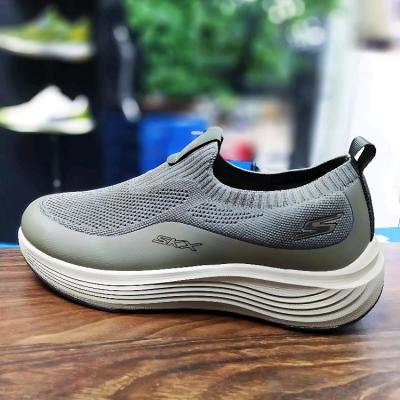 کتونی اسکیچرز طبی