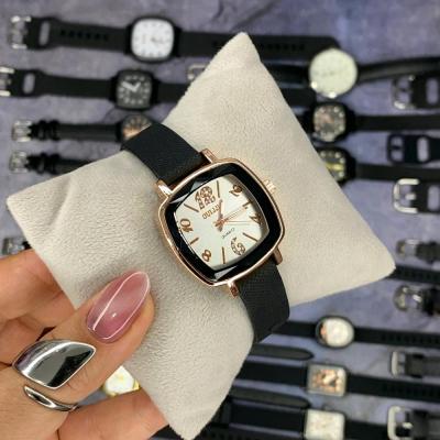 ساعت زنانه و دخترانه OULIJIA