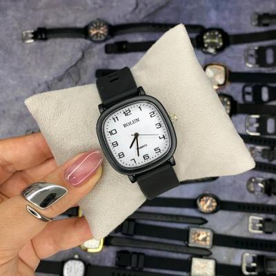 ساعت زنانه و دخترانه BOLUN