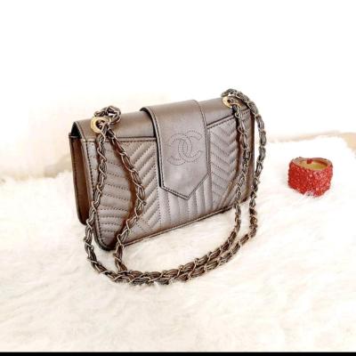 کیف چرم شنل