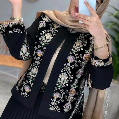 مانتو مجلسی کرپ مدل کت و دامن سوزن دوزی