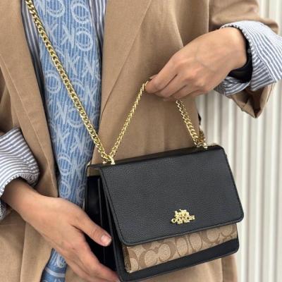 کیف زنانه مجلسی پاسپورتی طرح مارک بسیار زیبا-153011