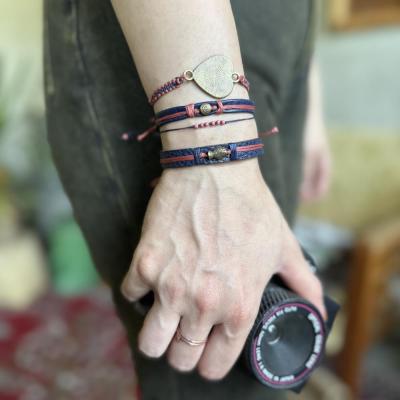 دستبند چرم طبیعی دخترانه