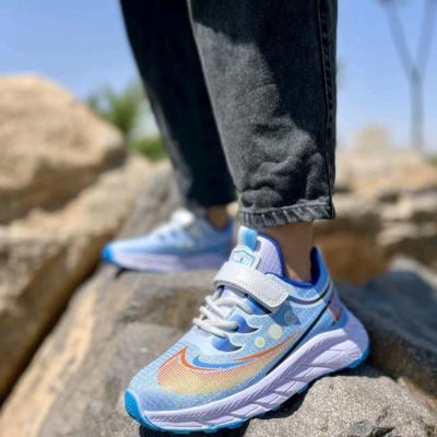 کفش اسپرت بچه گانه