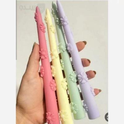 شمع قلمی طرح بابونه 20سانت دو عددی