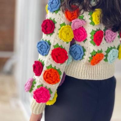 کراپ کت گل برجسته