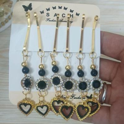 گیره روسری آویز