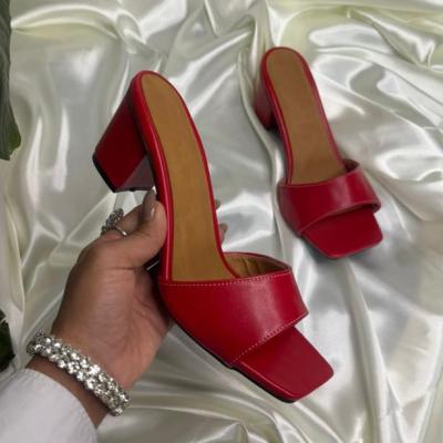 صندل مجلسی چرمی تک بند قرمز یلدایی