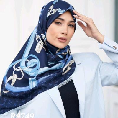 روسری ابریشم