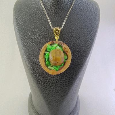 گردنبند چشم ببر قاب گردو ر470