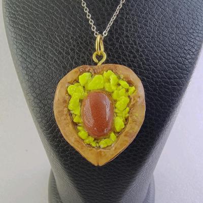 گردنبند دلربا قهوه ای قاب گردو ر490