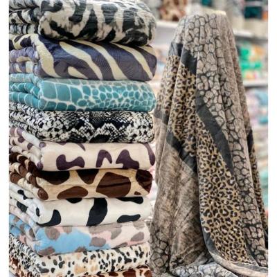 پتو مسافرتی دو نفره اعلا طرح پوست حیوانات