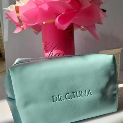 کیف آرایشی بسیار جا دار برند فارماسی