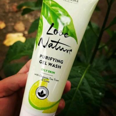 ژل شستشوی صورت لاونیچر  تی تری و لیمو اوریفلیم