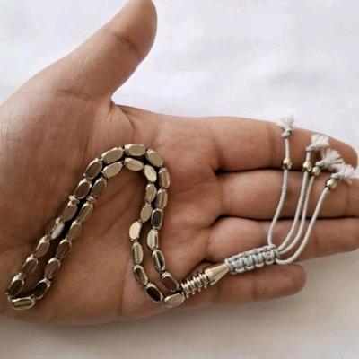 تسبیح نقره ای چهاروجهی 33 تایی