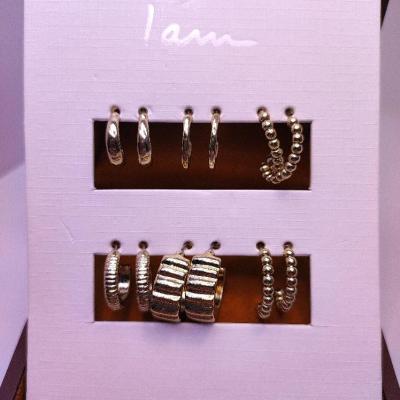 گوشواره برند I am