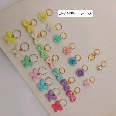 حلقه مو یا آویز مو(قیمت ذکر شده برای یک عدد هست)
