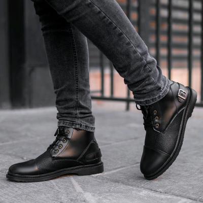 نیم بوت مردانه مشکی خطی سفید مدلMiler