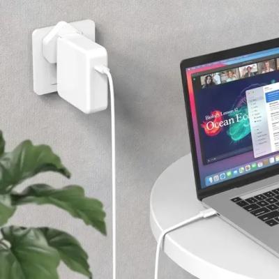 شارژر مک‌بوک پرو 96W سرعت، امنیت و سازگاری در یک طراحی حرفه‌ای