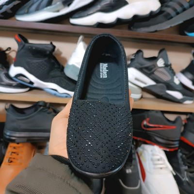 کفش طبی روزمره زنانه