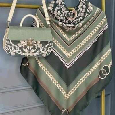 ست روسری و کیف با طرحی خاص-154112