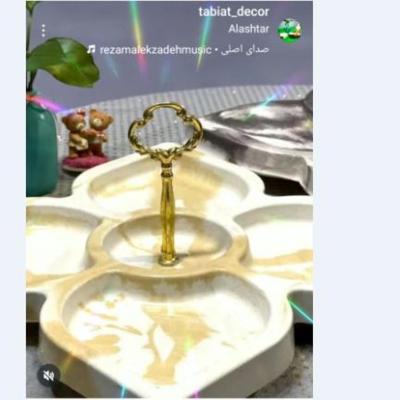 اردوخوری گل چهار پر