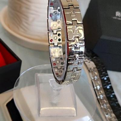 دستبند مغناطیسی برند رنزو Rainso