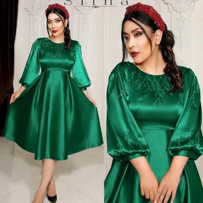 پیراهن مجلسی ساتن آمریکایی منجق دوزی مزون دوزاز سایز 34تا60