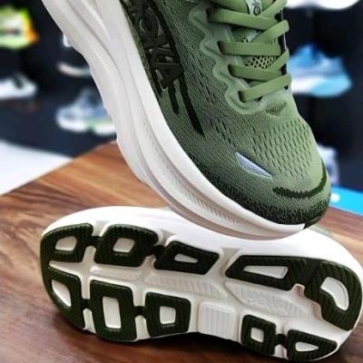 کتونی هوکا بوندی 9